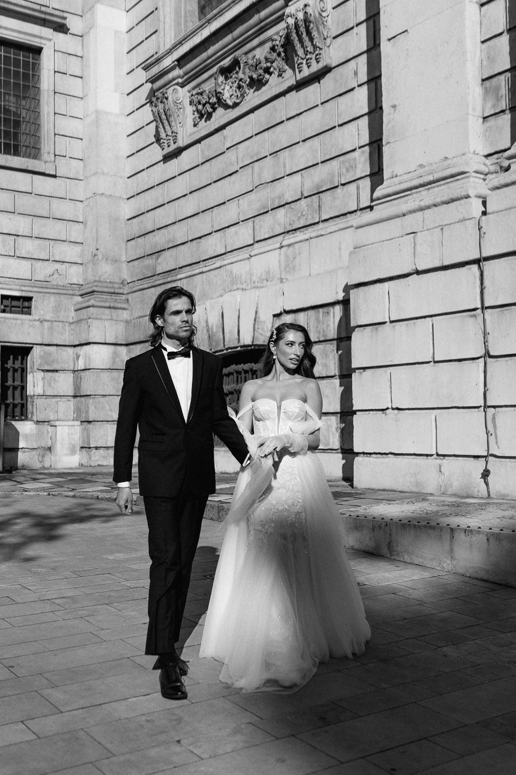 St Pauls wedding photoshoot, London wedding photographer, Monreal Bridal 'Tina' wedding dress 