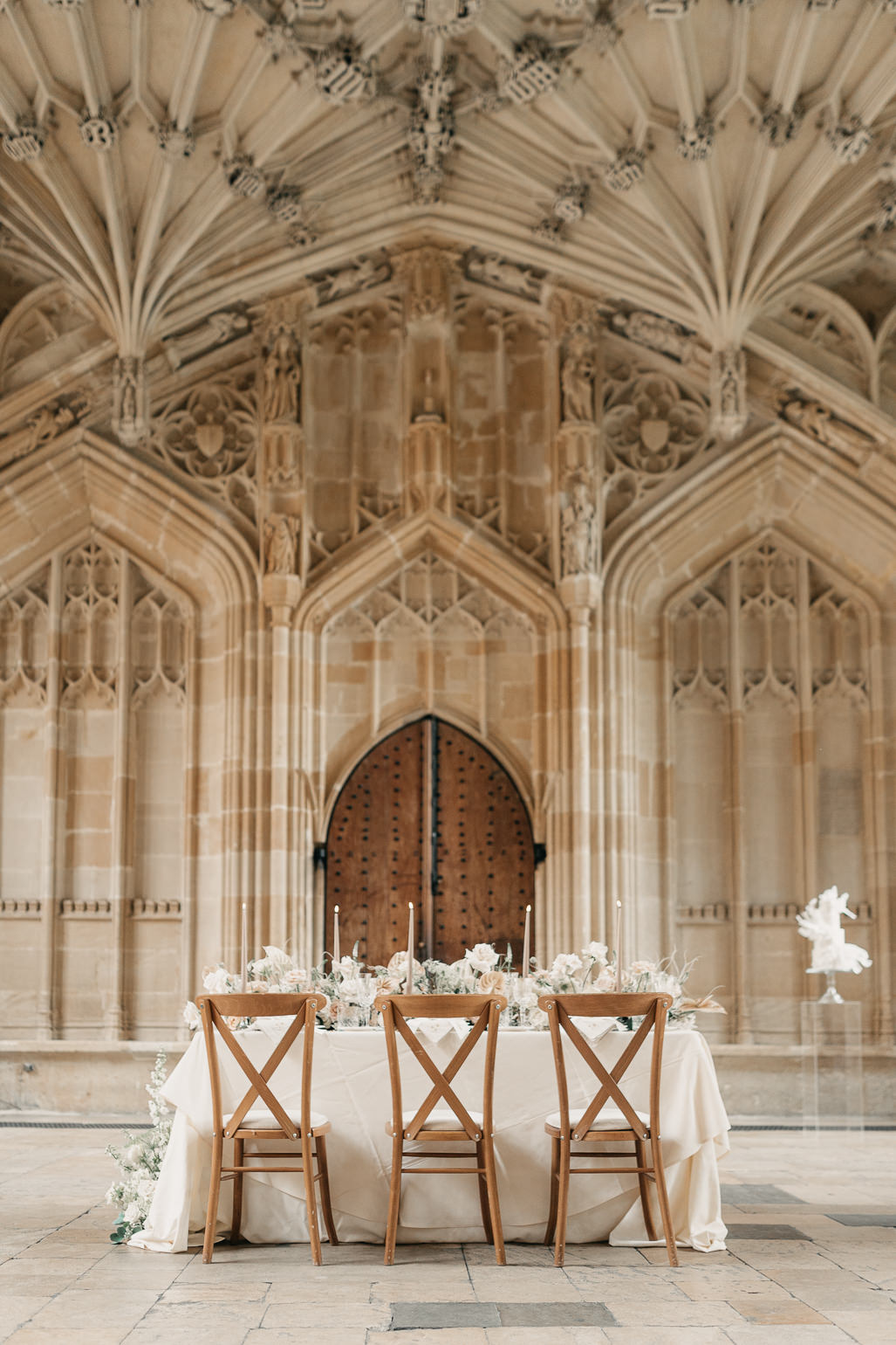 celestial wedding themed wedding table at Bodleian library