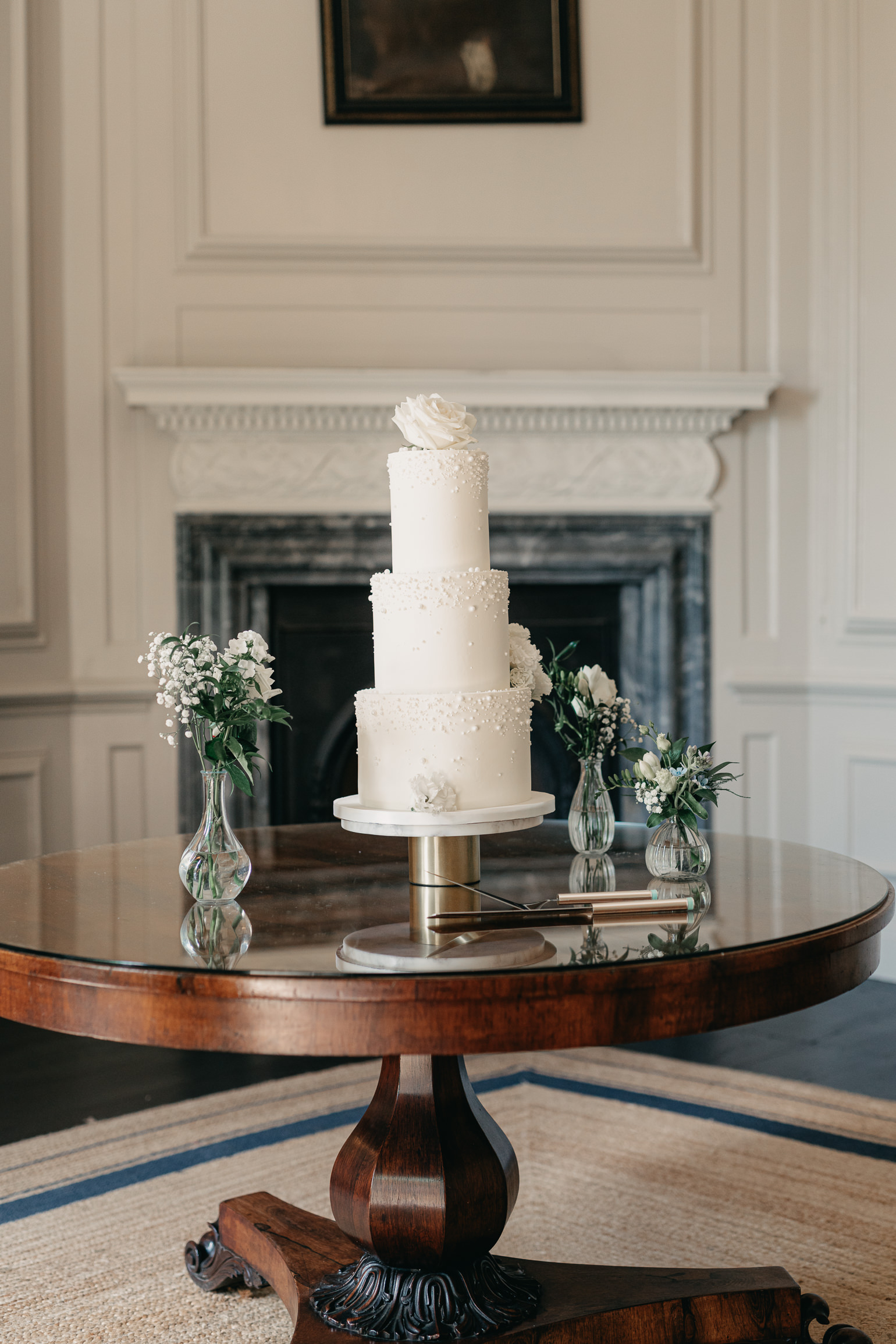 white pearl wedding cake, classic wedding cake, all white wedding cake