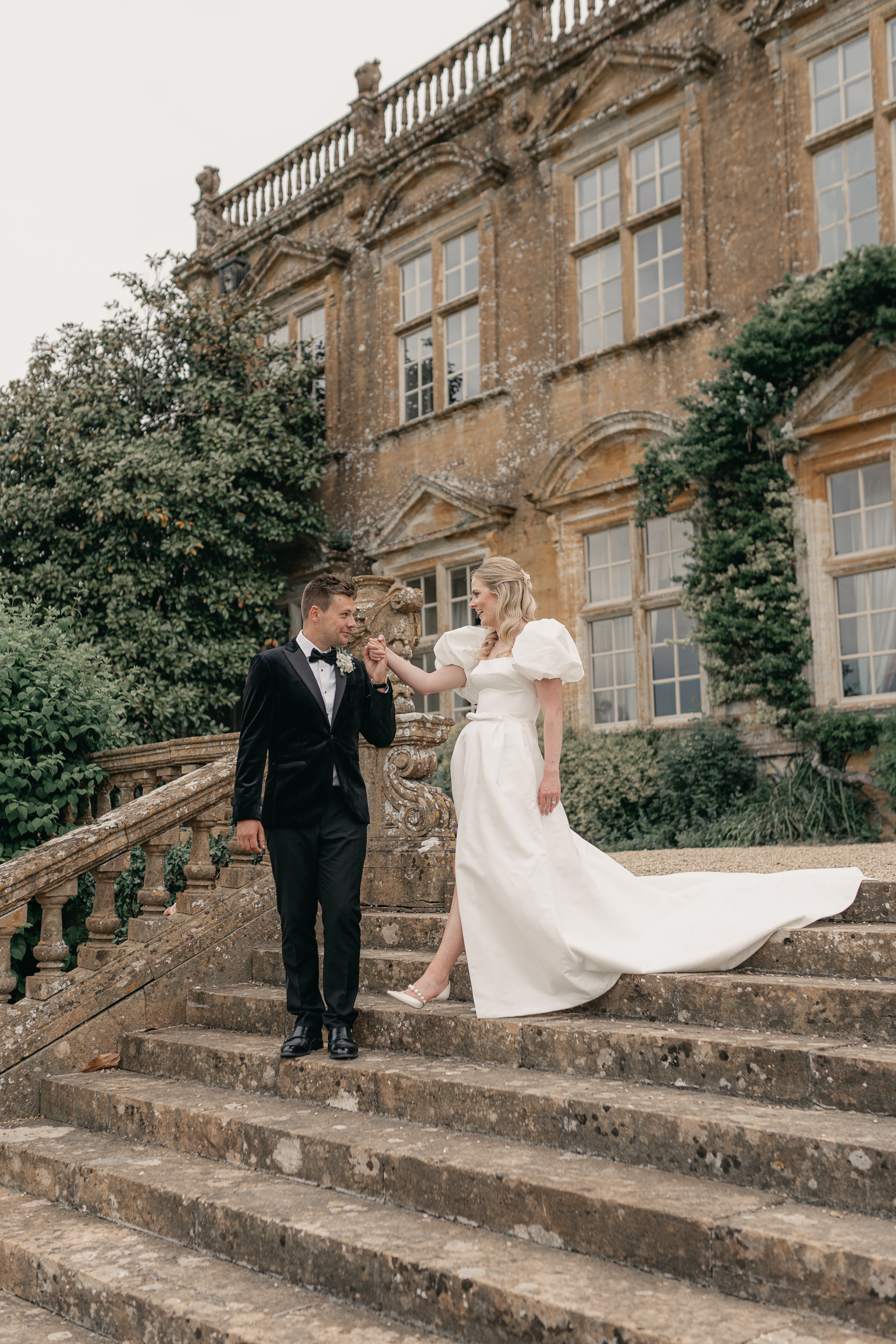 Puff sleeve wedding dress, Somerset Wedding Venue, Manor House Wedding venue, English garden wedding, 