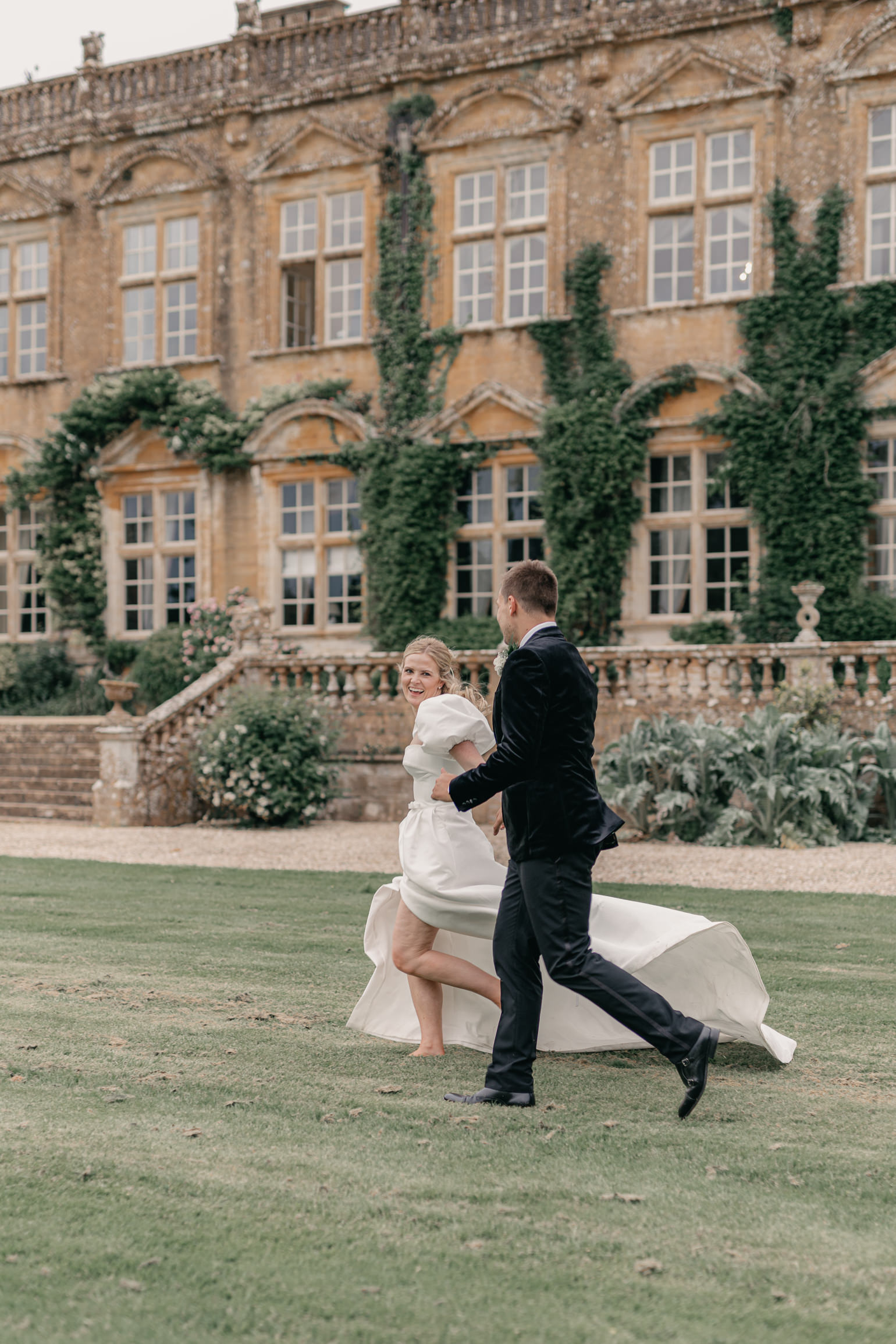 Brympton House Wedding, Somerset Wedding Venue, Manor House Wedding venue, English garden wedding