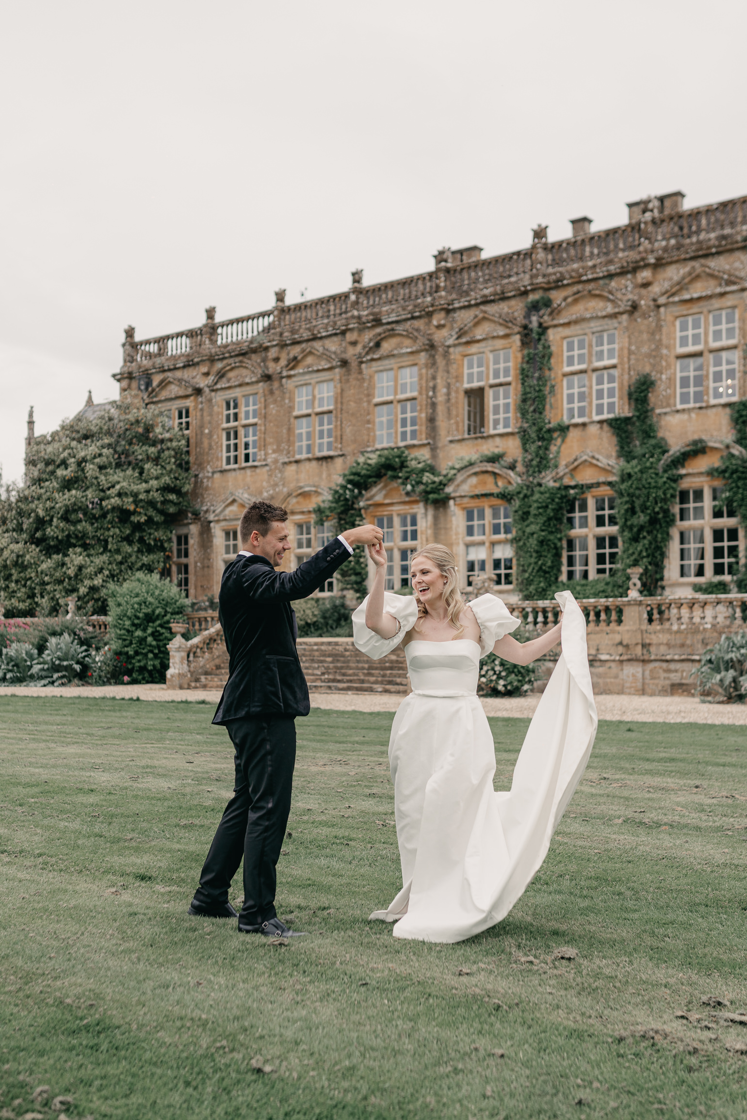 Brympton House Wedding, Somerset Wedding Venue, Manor House Wedding venue, English garden wedding