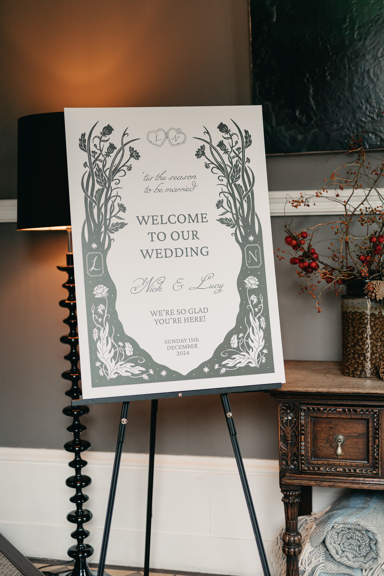 Hampton Manor wedding, Christmas wedding, hygge wedding inspiration, 