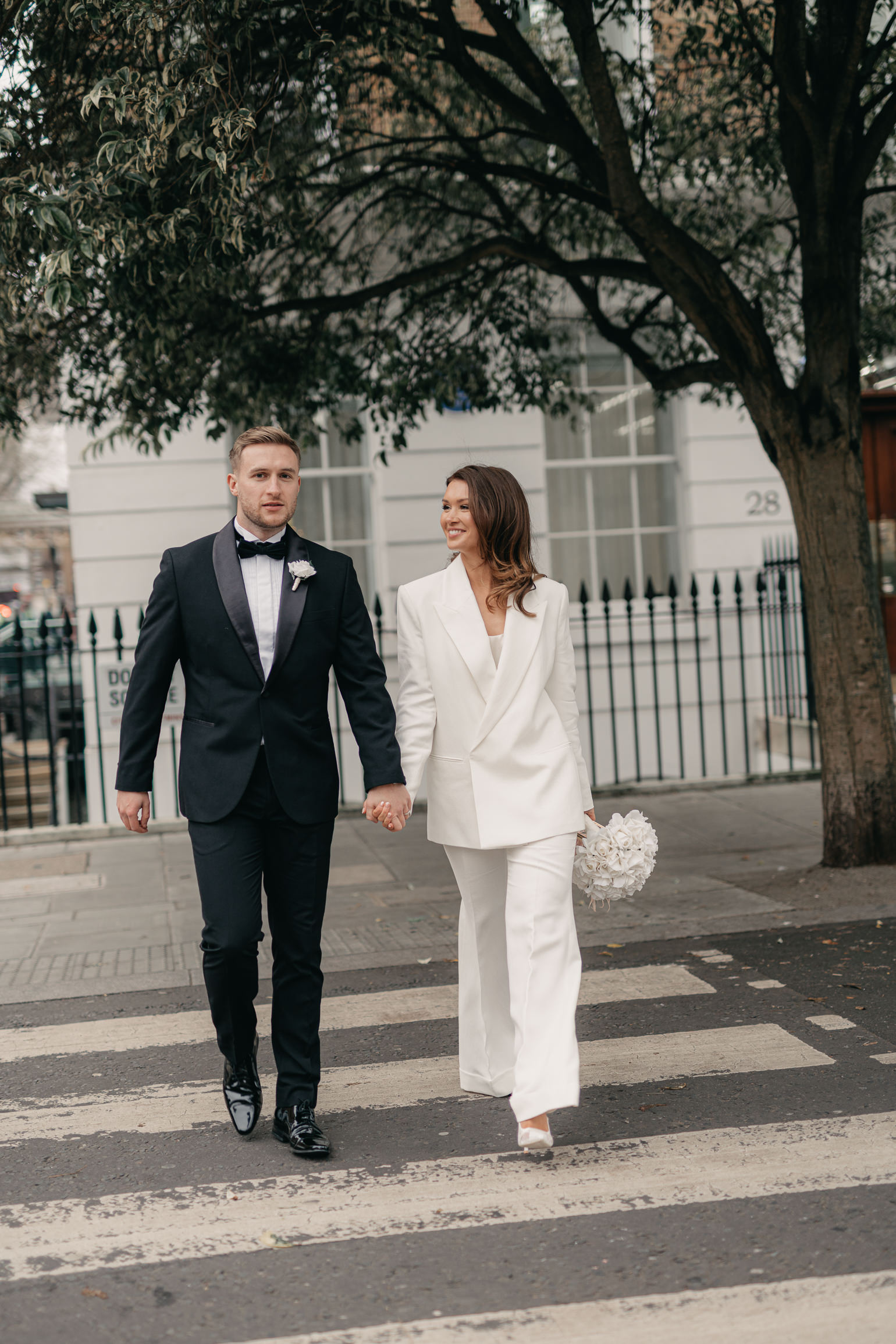 black-tie London editoral wedding photos. London wedding photographer, London elopement photographer