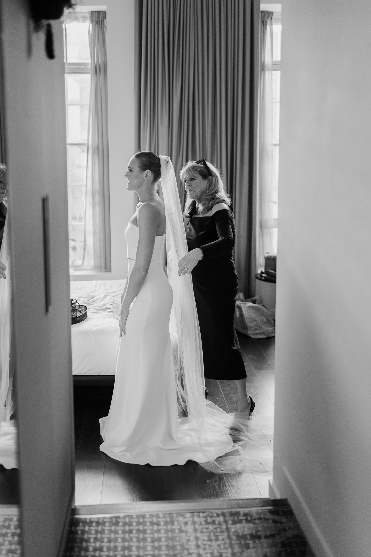 black tie london wedding, Holmes hotel, london elopement 